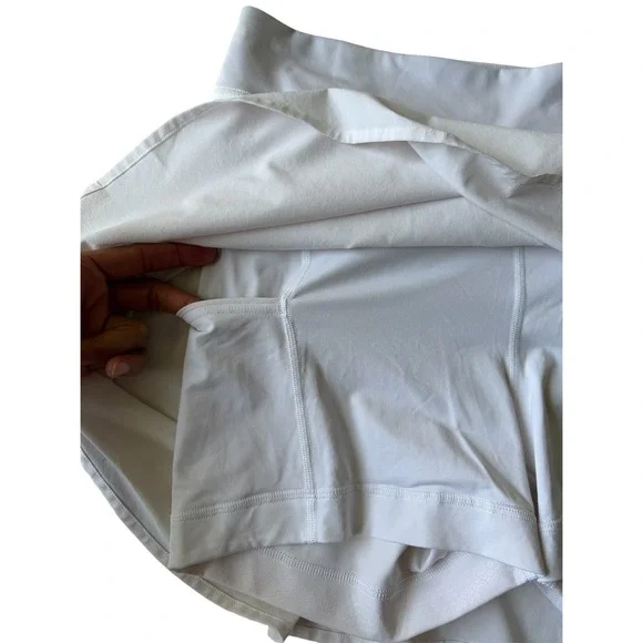 Lululemon Women's Lightweight High-Rise Tennis Skirt Skort White Size 8 - Picture 5 of 13
